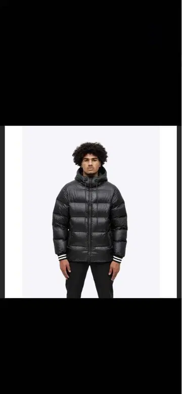 REIGNING CHAMP 구스 다운 후디 자켓 S 사이즈 상당 새상품