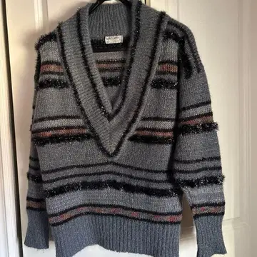 JAeger 그레이 스트라이프 니트 스웨터