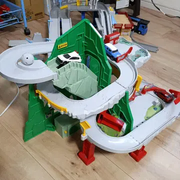 토미카 산악 드라이브