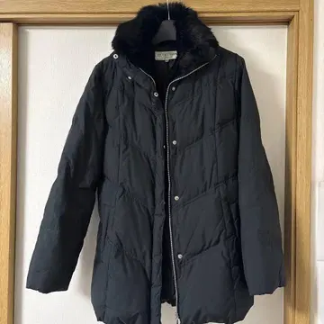 22 OCTOBRE 다운 자켓