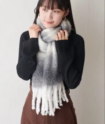 [ Lui's ] 울 혼방 그라데이션 머플러