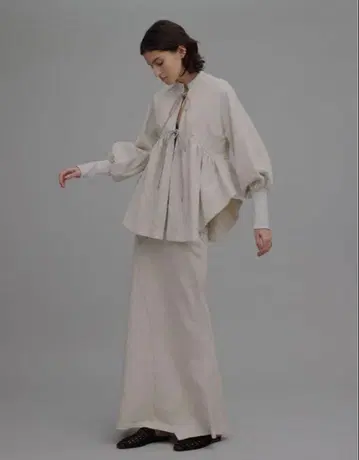 새상품급 AMERI SWITCHING MERMAID SWEAT SKIRT