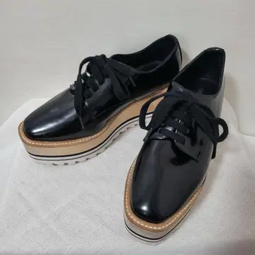 새상품급 Jeffrey Campbell 통굽 제프리 캠벨 37 사이즈