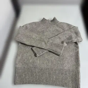 BANANA REPUBLIC 아이보리 하이넥 스웨터 S