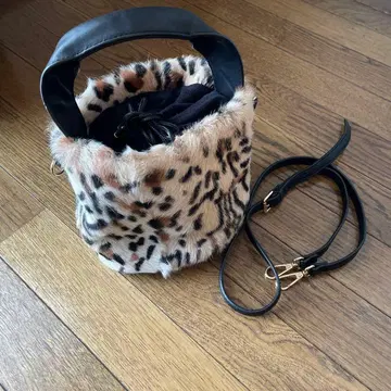 투모로우랜드 복조리 레오파드 백 2WAY 복슬복슬 보들보들