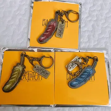 미세스 바벨탑 랜덤 가챠 깃털 키링 3종