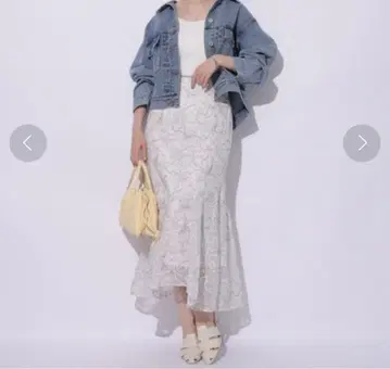 미사용 새상품 아푸와이저 리셰 머메이드 스커트