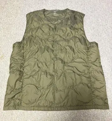 UNIQLO 울트라 라이트 다운 베스트 XL