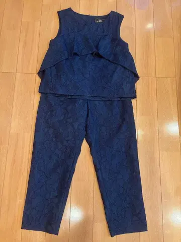 네이비 레이스 셋업