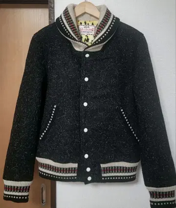 jelado 제라드 스타리 게이트 숏 파라오 자켓