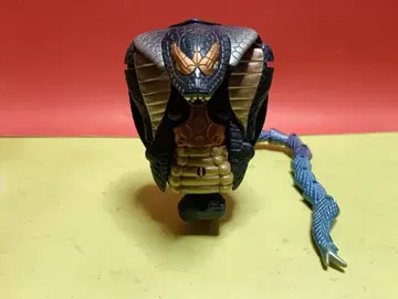 초레어! 중고품 트랜스포머 비스트 워즈 육상 전투원 콜라다