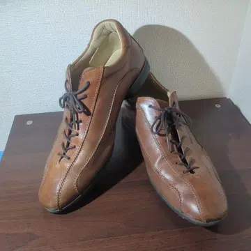 YANKO 가죽 스니커즈 25cm