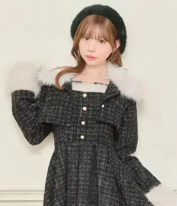 apres jour 퍼 달린 쇼트 자켓