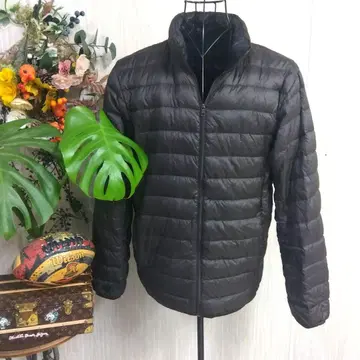 UNIQLO 브라운 울트라 라이트 다운 자켓 남성용 M