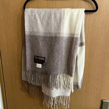 TWEEDMILL 울 체크 무늬 스톨