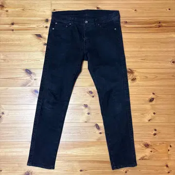 [ 미사용에 가까운 ] AOURE 블랙 데님