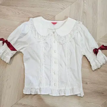 BABY 반팔 블라우스 빨간색 리본 레이스업