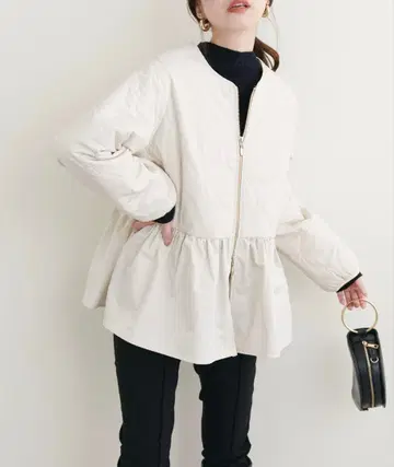 퀼팅 페플럼 자켓