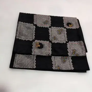 나고야 오비 블랙과 그레이 체크 무늬