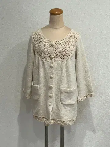 핑크하우스 계열 레이스 장식 가디건