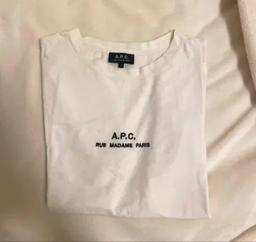 A.P.C 반팔 티셔츠