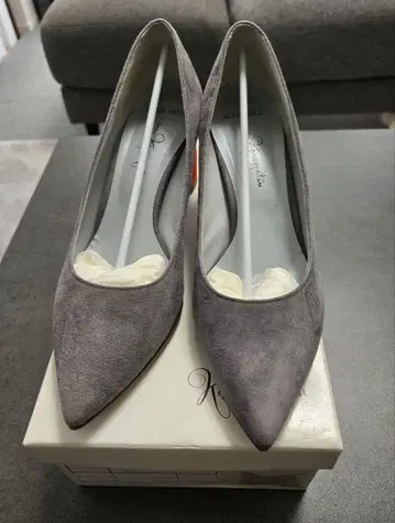 긴자 카네마츠 펌프스 블루 그레이 23.5cm 새상품급