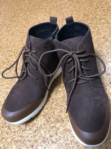 미사용 새상품 브라운 스웨이드 하이컷 부츠 저반발 보행 용이 M