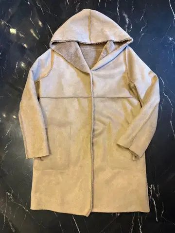 베이지 후드 부착 롱 코트 투웨이