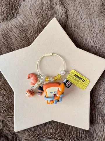 주렁주렁 키링 빵 도둑