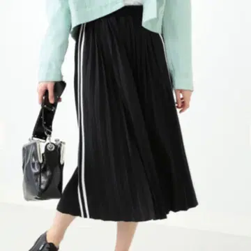 [ Ray beams ] 사이드 라인 플리츠 스커트 블랙