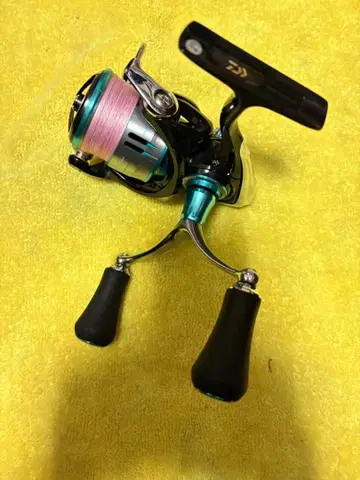 다이와 19 에메랄다스 LT