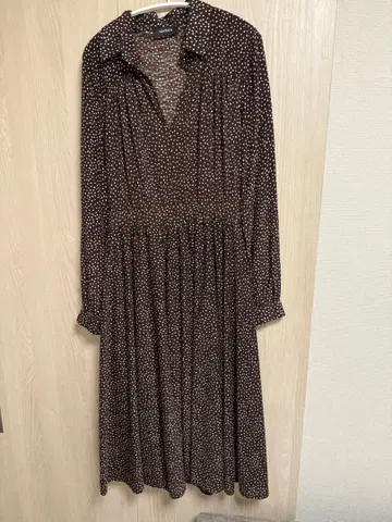 MAX&Co. 도트 무늬 롱 슬리브 원피스