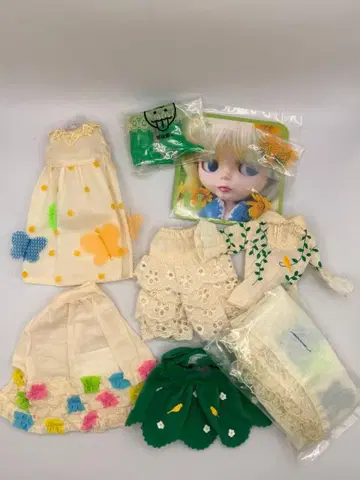 네오 브라이스 엔챈티드 페달 아웃핏