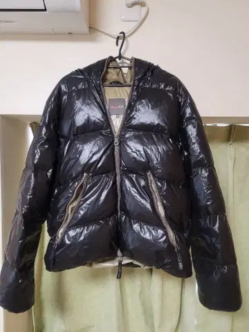 DUVETICA 두베티카 블랙 다운 자켓 사이즈 50