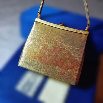 사가니시키 골드 컬러 일본 의류용 백