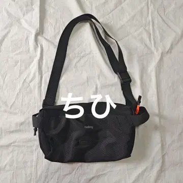 Bellroy 블랙 크로스 바디백