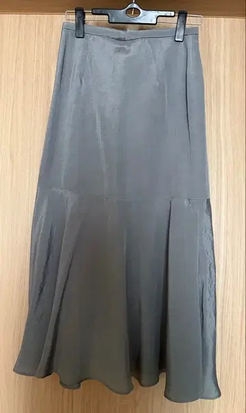 블루 그레이 롱 스커트 [ BEAUTY&YOUTH ]