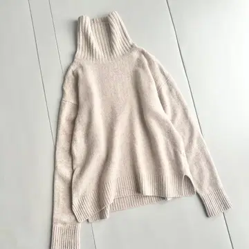 BEAUTY&YOUTH 울 캐시미어 루즈 터틀넥 니트 베이지
