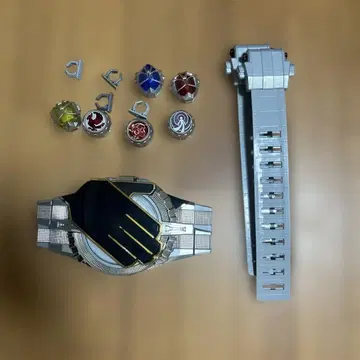 가면라이더 위저드 변신 벨트와 아이콘 세트