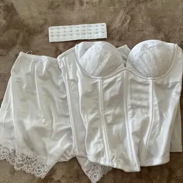 tu-hacci 화이트 코르셋 C75 브라이덜 이너