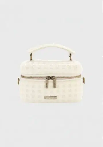 더 토 화이트 퀼팅 숄더백