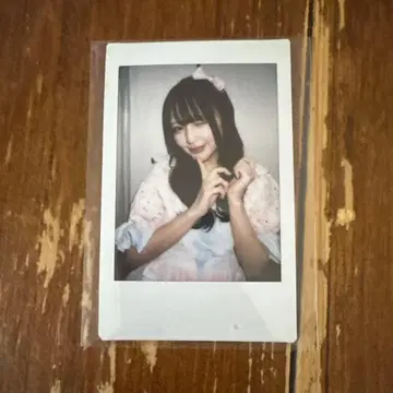 나란 노도카 아이라이프 카페 폴라로이드