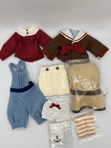 네오 브라이스 해피 하버 아웃핏