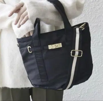 [ 미사용 ] SHIPS 숄더백 라인 테이프 블랙