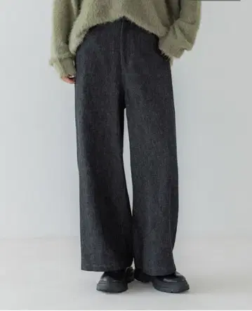 crewre 크루레 소프트 트위스트 데님 와이드 팬츠 black2