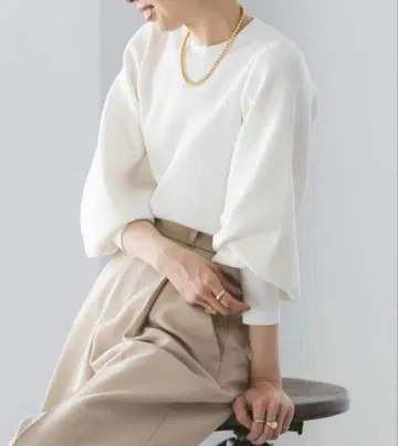 노블 벌룬 슬리브 니트 화이트