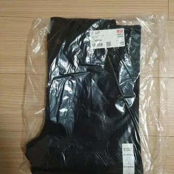 미사용 새상품 UNIQLO 스트레치 셀비지 슬림 핏 청바지 27