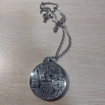 Feeling 페낭 메달