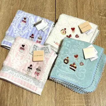 질스튜어트 스위츠 패턴 손수건