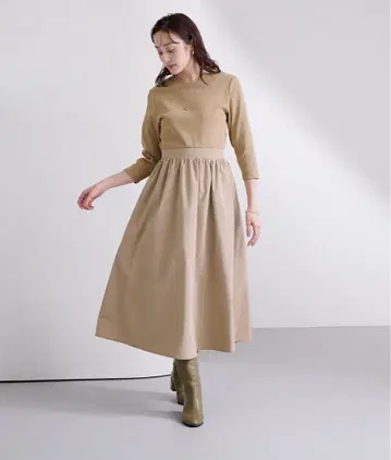 [택 포함 새상품] ur's 골지 리브 도킹 플레어 원피스